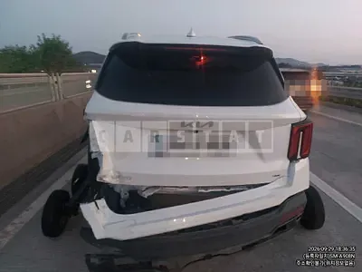 Photo 1 of 13: 2026 Kia Sorento 2.2 — Korean insurance auction