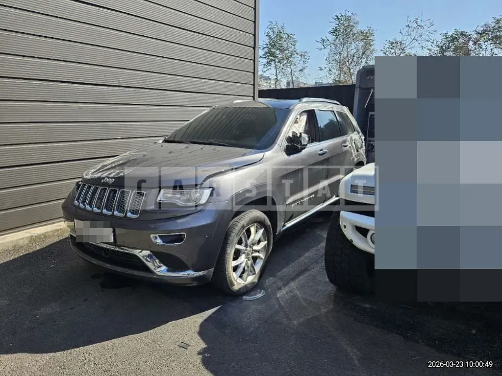 Photo 2 of 49: 2015 Jeep Zip Grand Cherokee — Korean insurance auction
