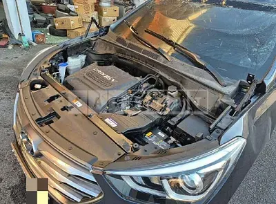 Photo 1 of 19: 2016 Hyundai Santa Fe DM Diesel 2.2 4WD — Korean insurance auction