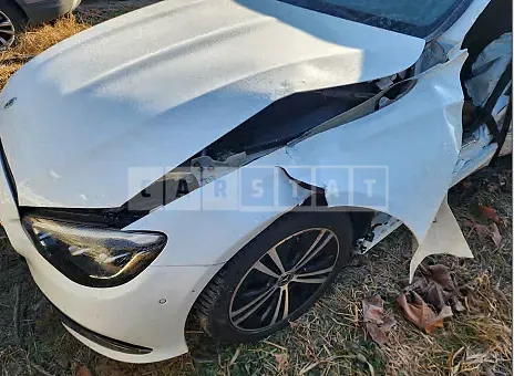 Photo 2 of 22: 2022 Mercedes-Benz E250 — Korean insurance auction