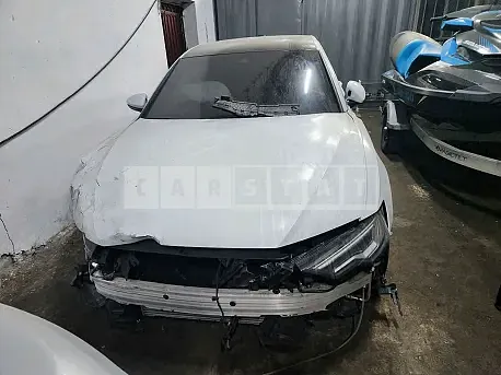 Photo 2 of 6: 2022 Audi A6 45 TFSI, VIN WAUZZZF2XNN061003 — Korean insurance auction