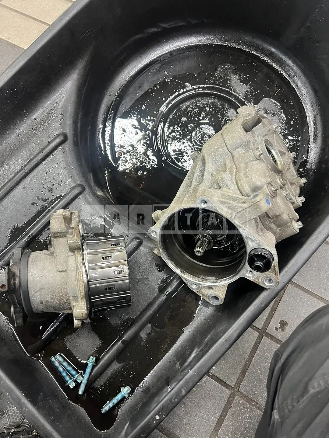 Photo 2 of 6: 2018 Mercedes-Benz Auto Parts AMG GLA45 4Matic Differential Gear, VIN WDCTG5CB0JJ502922 — Korean insurance auction