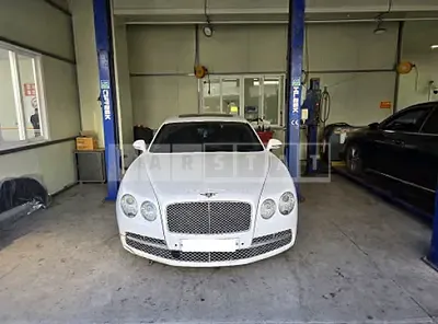 Photo 1 of 35: 2018 Bentley Flyingspur V8 — Korean insurance auction