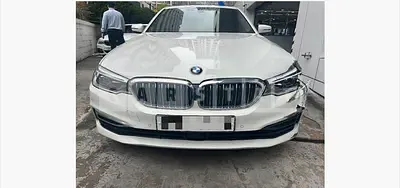 Photo 1 of 79: 2020 BMW 520d Luxury — Korean insurance auction