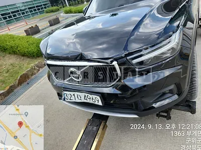 Photo 1 of 14: 2021 Volvo XC40 B4 AWD — Korean insurance auction