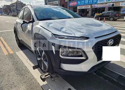 Photo 1 of 14: 2019 Hyundai Kona, VIN KMHK4815GKU422349 — Korean insurance auction