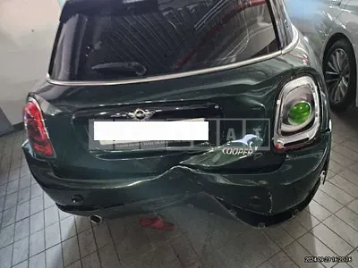 Photo 1 of 14: 2018 MINI Cooper D Five-Door — Korean insurance auction