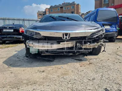 Photo 1 of 16: 2018 Honda Accord Hybrid, VIN 1HGCV3690JA511419 — Korean insurance auction
