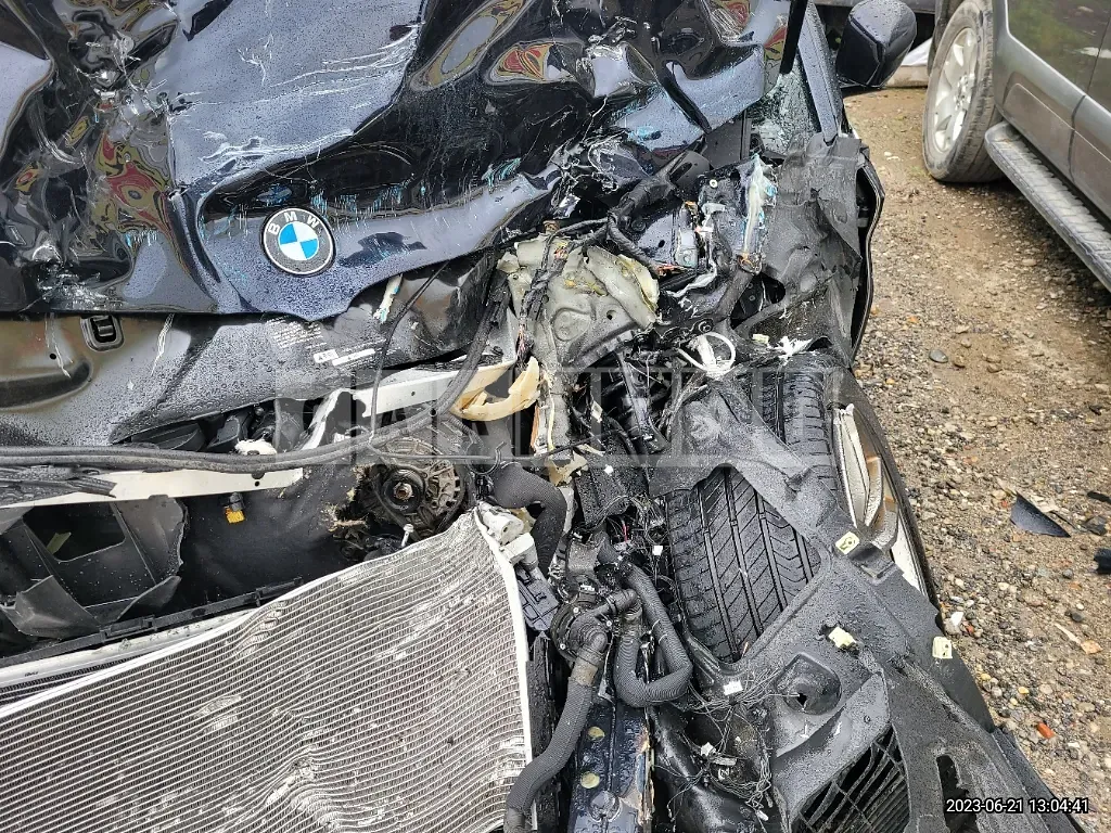 Photo 2 of 21: 2018 BMW 520d xDrive, VIN WBAJC5109JWB86448 — Korean insurance auction