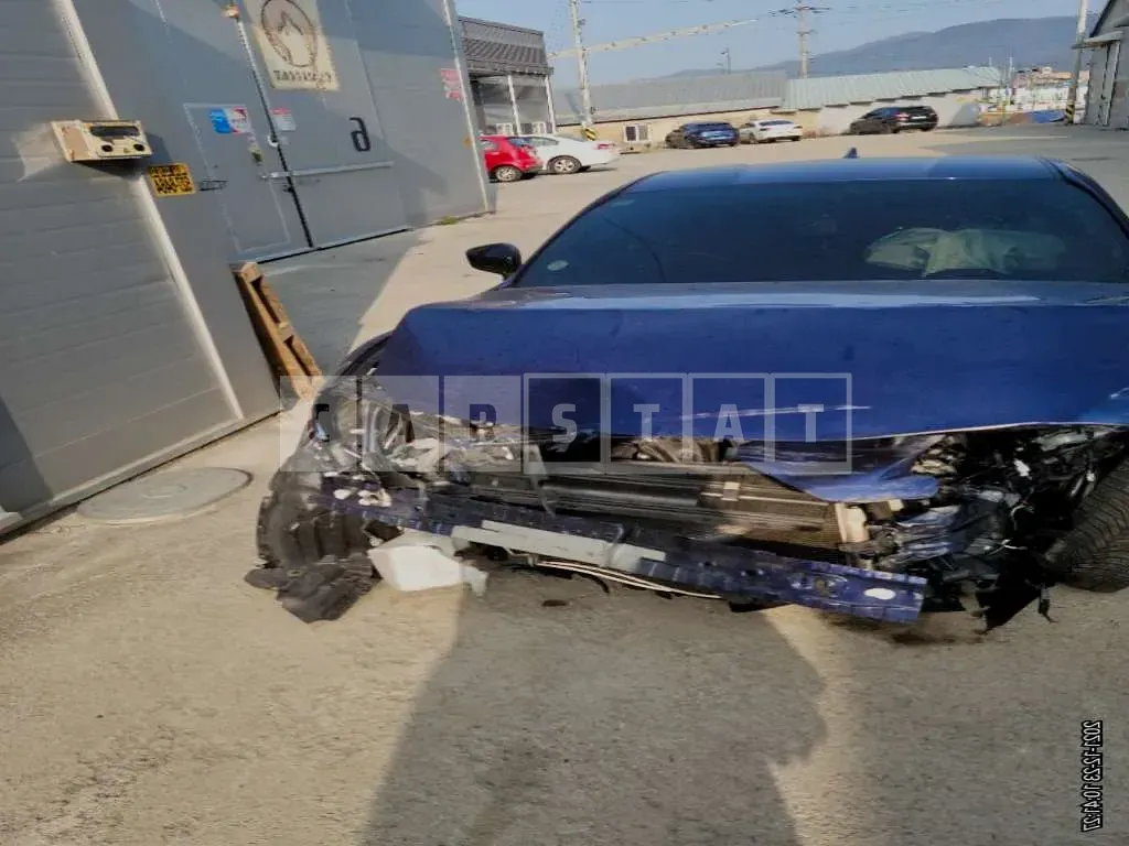 Photo 2 of 9: 2020 Toyota 86, VIN JF1ZNAC17L8751451 — Korean insurance auction