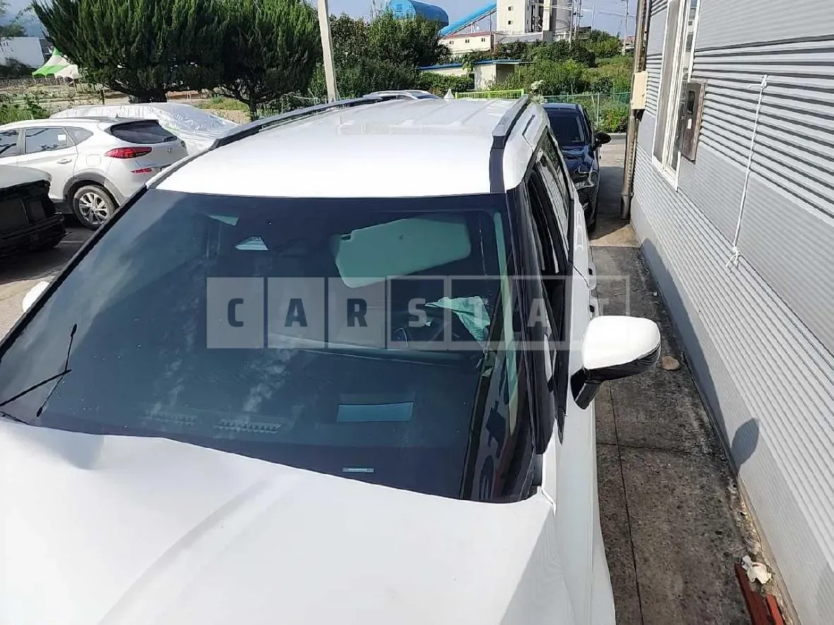Photo 2 of 13: 2024 Kia Carnival 1.6 (Hybrid) — Korean insurance auction