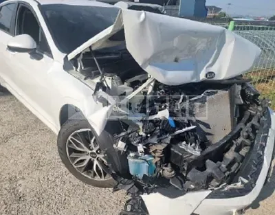 Photo 1 of 14: 2020 Kia K5 — Korean insurance auction
