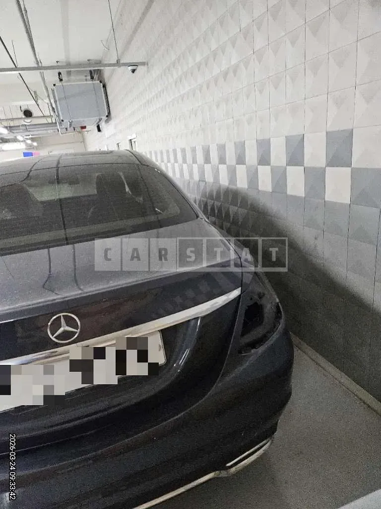 Photo 2 of 12: 2016 Mercedes-Benz C220 d — Korean insurance auction