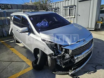 Photo 1 of 24: 2015 Kia Carnival 2.2 (Diesel, 9 Seater), VIN KNAMB81ABGS099627 — Korean insurance auction