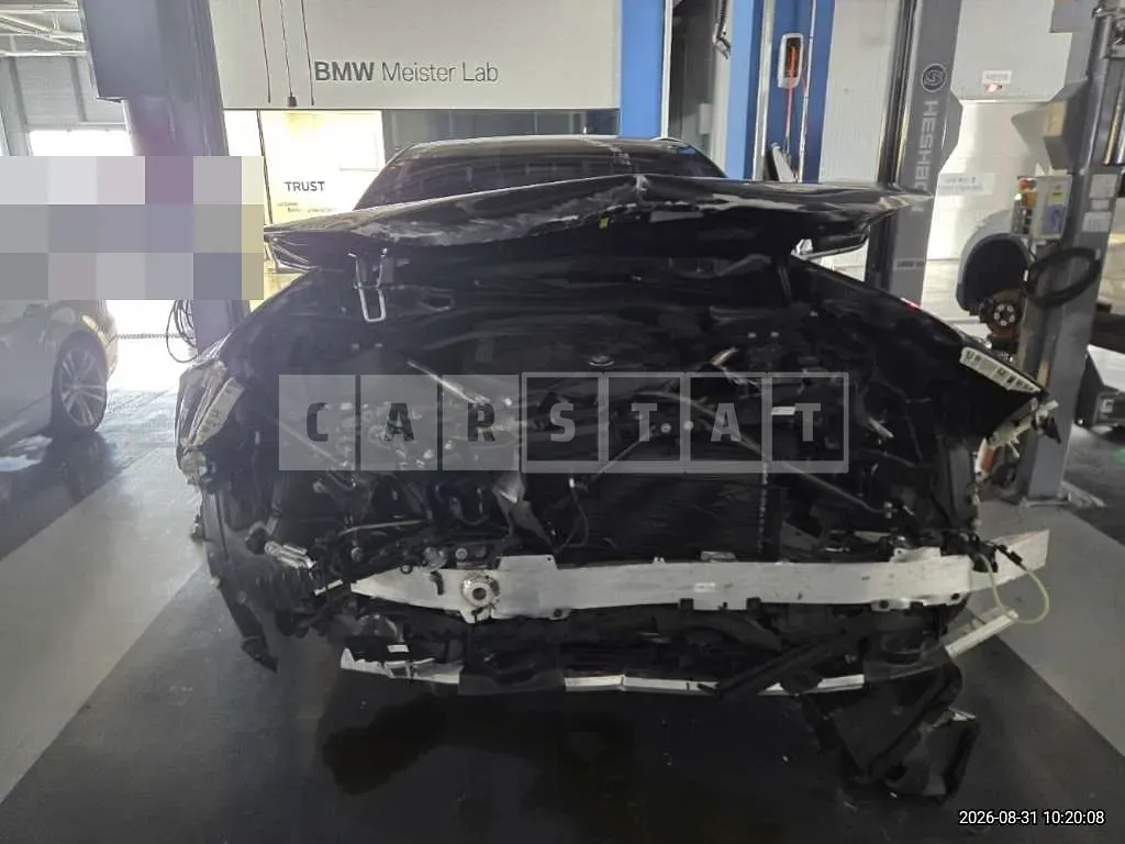 Photo 2 of 28: 2024 BMW 740i xDrive — Korean insurance auction