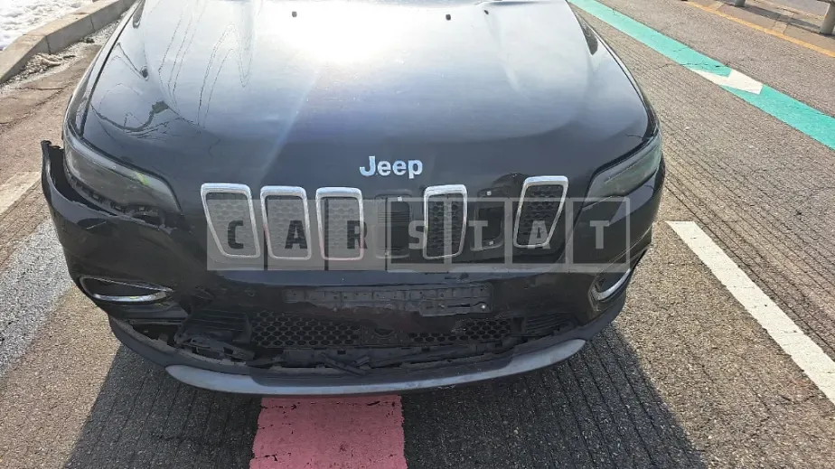 Photo 2 of 7: 2020 Jeep Zip Cherokee 2.4 AWD — Korean insurance auction