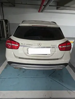Photo 2 of 18: 2017 Mercedes-Benz GLA200d 4Matic — Korean insurance auction