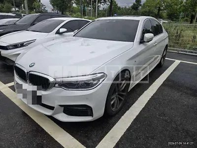 Photo 1 of 29: 2017 BMW 530i xDrive — Korean insurance auction