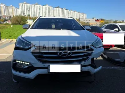 Photo 1 of 50: 2017 Hyundai Santa Fe, VIN KMHSW81UBHU737590 — Korean insurance auction