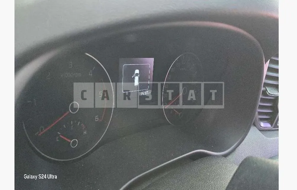 Photo 2 of 6: 2016 Kia Sportage — Korean insurance auction
