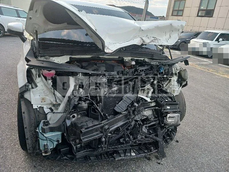 Photo 2 of 6: 2024 Kia Carnival Hybrid 1.6 — Korean insurance auction