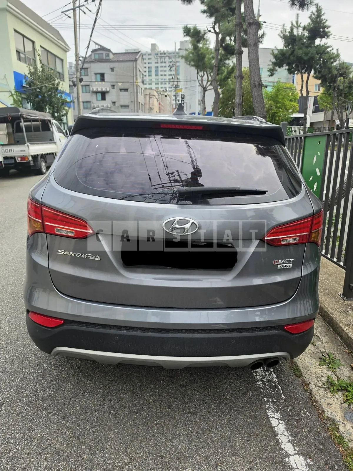 Photo 2 of 4: 2015 Hyundai Santa Fe DM 2.2 4WD, VIN KMHSW81XDFU517271 — Korean insurance auction