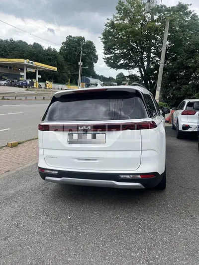 Photo 1 of 8: 2022 Kia Carnivals — Korean insurance auction