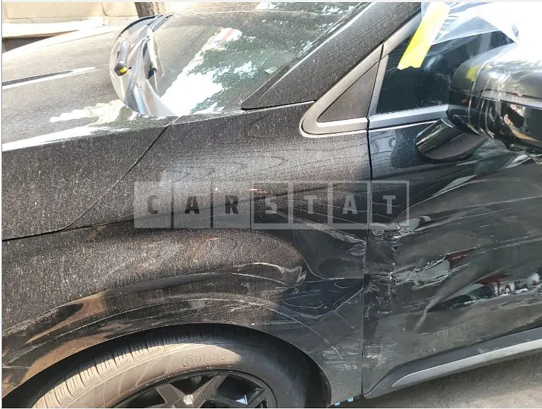 Photo 2 of 27: 2024 Kia Carnival 2.2 — Korean insurance auction