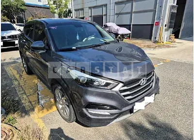 Photo 1 of 8: 2018 Hyundai Tucson — Korean insurance auction