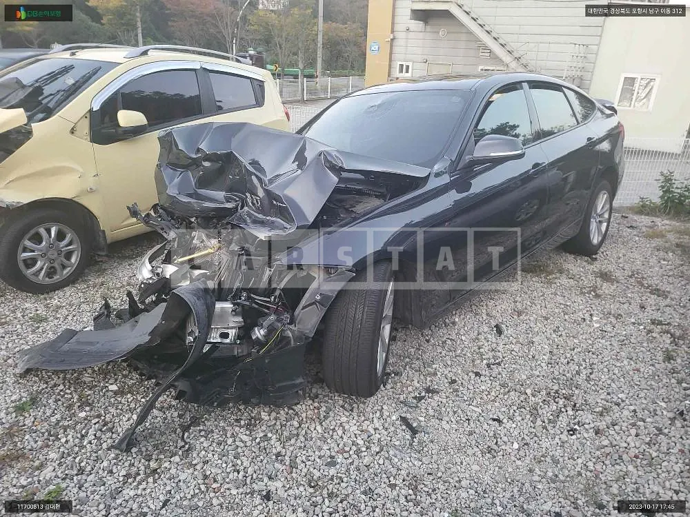 Photo 2 of 12: 2018 BMW 320d, VIN WBA8T3104JG805659 — Korean insurance auction