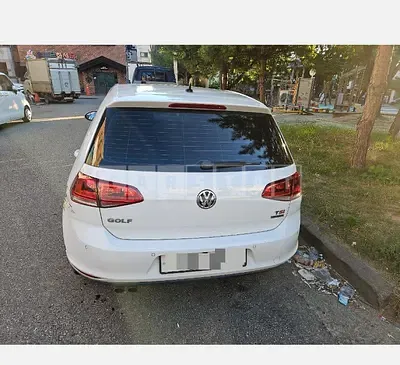 Photo 1 of 8: 2015 Volkswagen Golf 1.4 TSI — Korean insurance auction