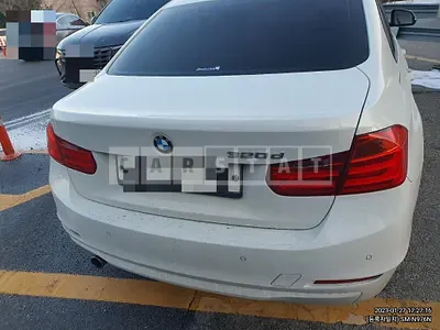 Photo 1 of 38: 2015 BMW 320d, VIN WBA3D3103FK277379 — Korean insurance auction