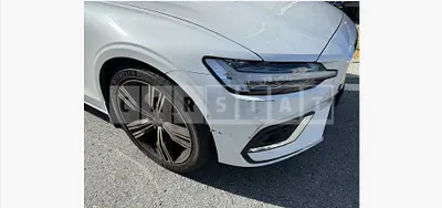 Photo 1 of 2: 2021 Volvo (parts) S60B5 Headlamp — Korean insurance auction