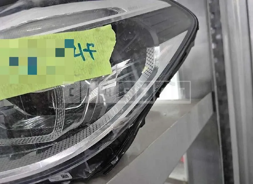 Photo 2 of 7: 2017 BMW (parts) 520d Headlamp — Korean insurance auction