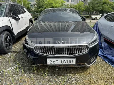 Photo 1 of 13: 2016 Kia K7 3.3 — Korean insurance auction