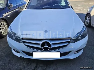 Photo 1 of 50: 2016 Mercedes-Benz E 200 — Korean insurance auction