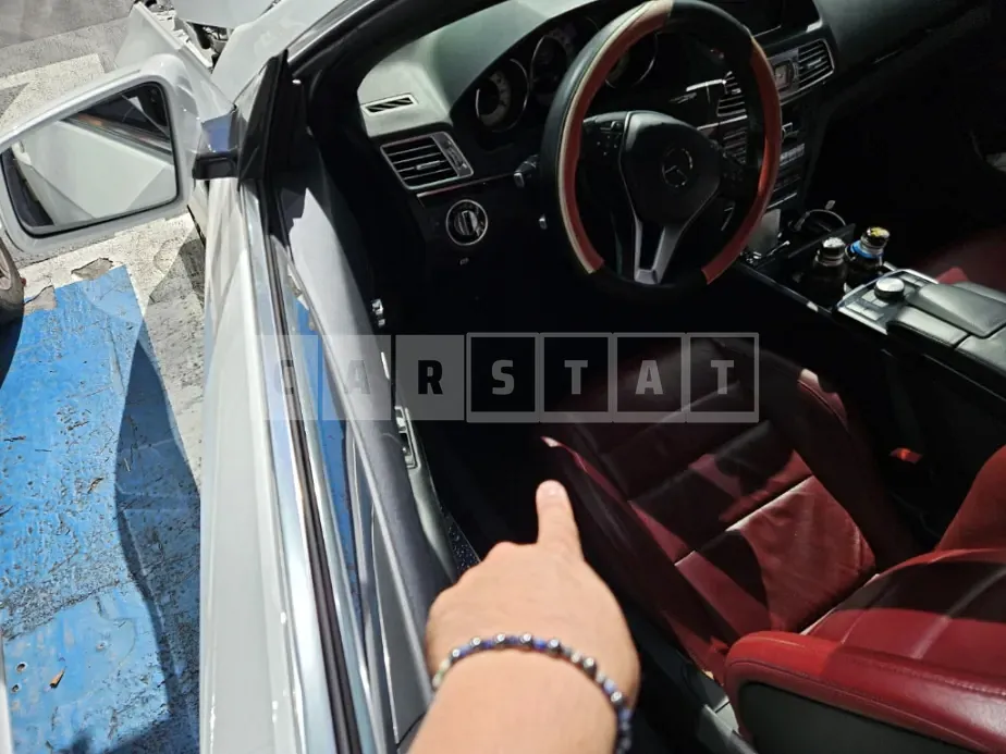Photo 2 of 10: 2014 Mercedes-Benz E200 Cabriolet — Korean insurance auction