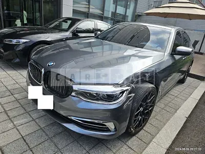 Photo 1 of 47: 2019 BMW 530i — Korean insurance auction