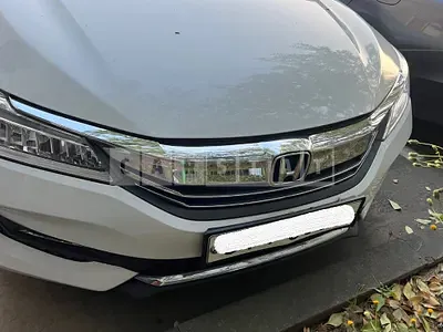 Photo 1 of 50: 2017 Honda Accord 2.4, VIN 1HGCR2680HA512558 — Korean insurance auction