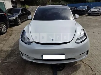 Photo 1 of 20: 2021 Tesla Model Y LongRange, VIN 5YJYGDEE6MF168517 — Korean insurance auction