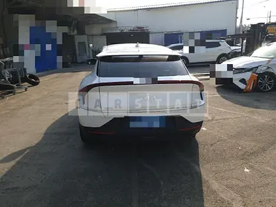 Photo 1 of 32: 2022 Kia EV6 Long Range Air Electric Car, VIN KNAC281AFPA107005 — Korean insurance auction