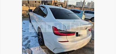 Photo 1 of 36: 2021 BMW 320d — Korean insurance auction