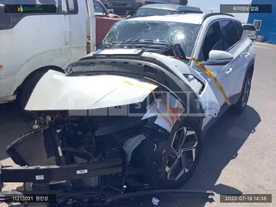 Photo 1 of 8: 2021 Hyundai Tucson, VIN KMHJE81BGNU090175 — Korean insurance auction