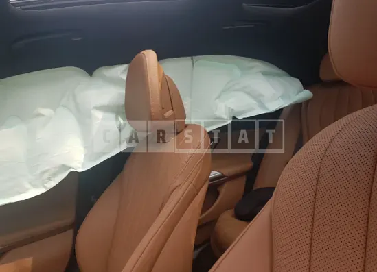 Photo 2 of 22: 2025 Mercedes-Benz E300 4Matic — Korean insurance auction