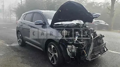 Photo 1 of 38: 2017 Hyundai Tucson, VIN KMHJ581ABJU643277 — Korean insurance auction