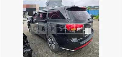 Photo 1 of 8: 2015 Kia Carnivals, VIN KNHMF37ABGS153537 — Korean insurance auction