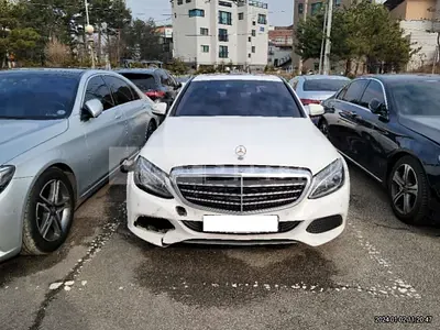 Photo 1 of 17: 2015 Mercedes-Benz C220 BlueTec, VIN WDDWF0EB5FF128961 — Korean insurance auction
