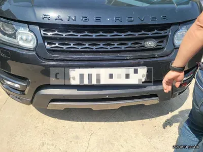 Photo 1 of 37: 2017 Land Rover Range Rover Sport 3.0d, VIN SALWA2FK9HA667756 — Korean insurance auction