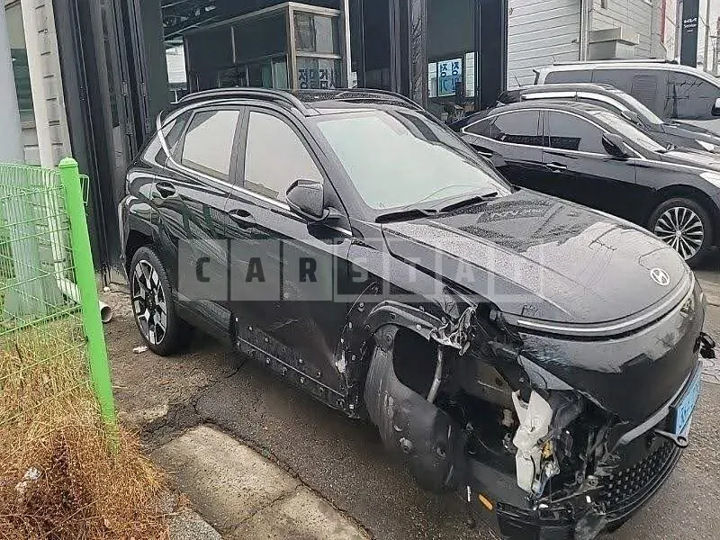 Photo 2 of 34: 2023 Hyundai Kona Electric, VIN KMHHE816FPU001346 — Korean insurance auction