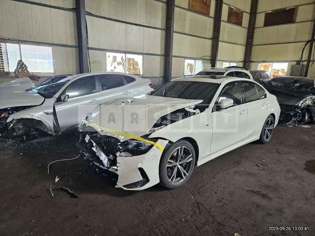 Photo 2 of 8: 2024 BMW 320d — Korean insurance auction